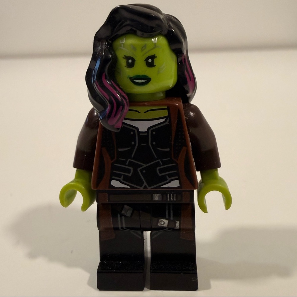 GENUINE LEGO Marvel Minifigure Gamora sh0506 Avengers Infinity War 76107